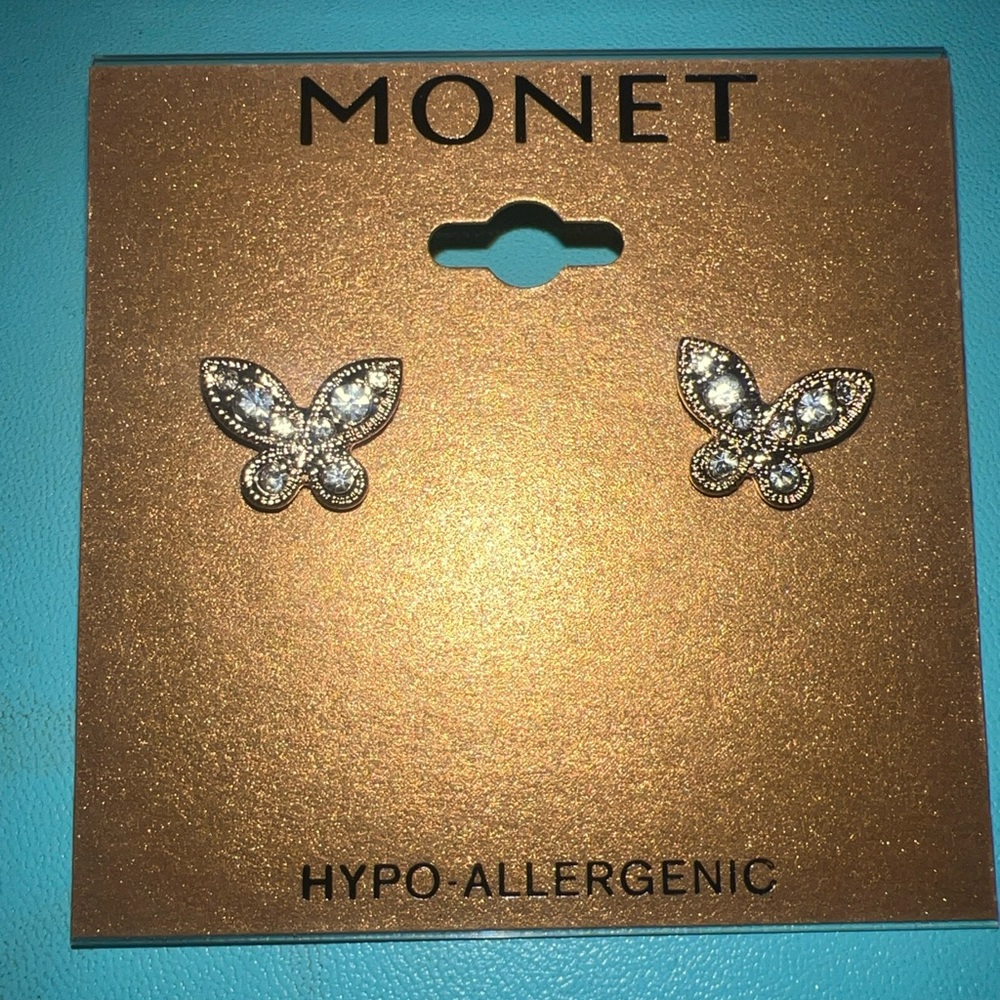 Monet butterfly earrings new